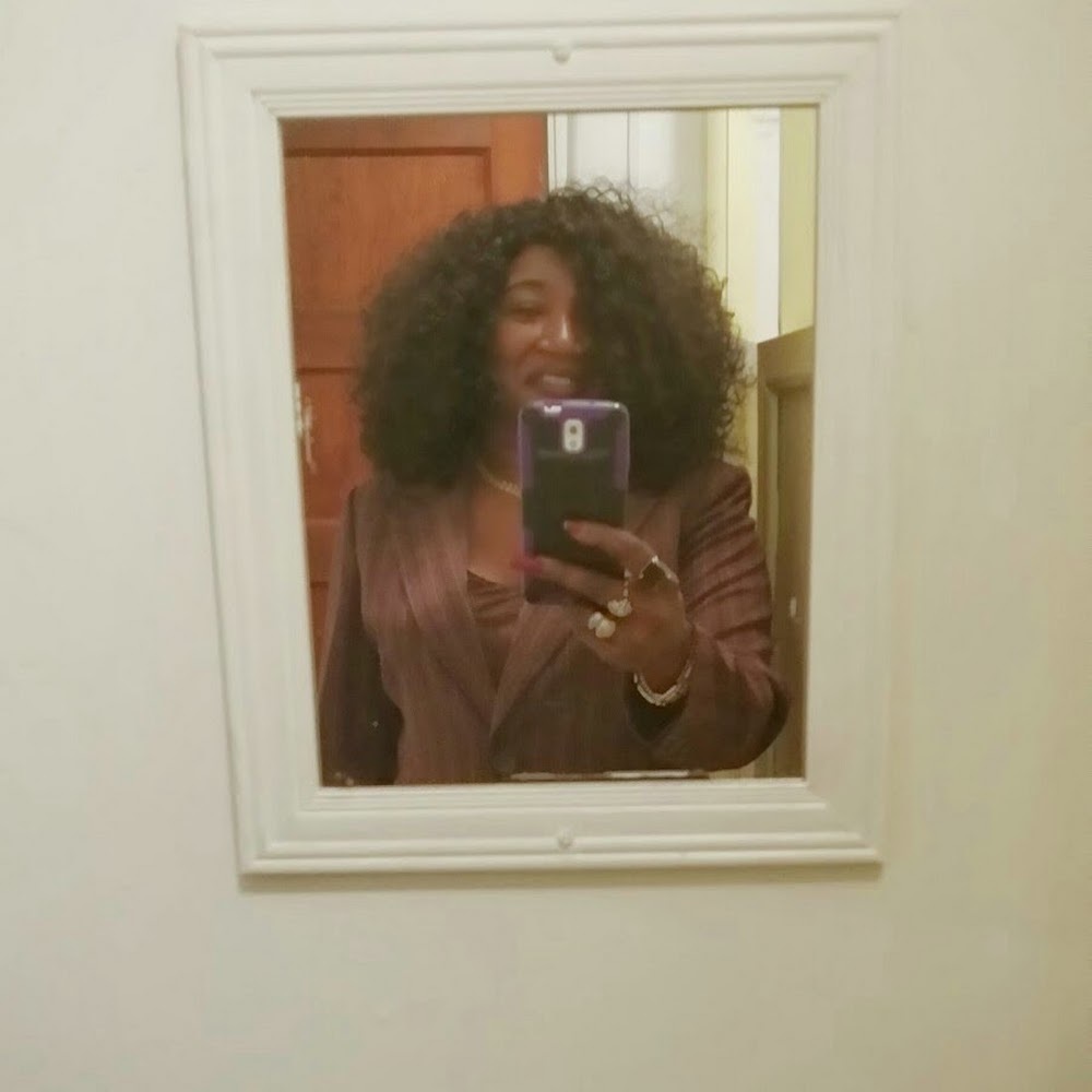 Meet your Posher, Marilyn